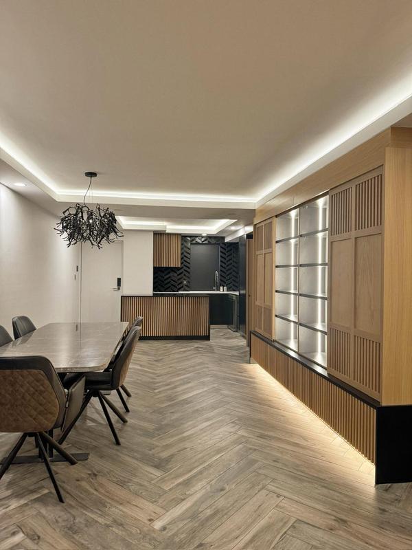2 Bedroom Property for Sale in Sea Point Western Cape